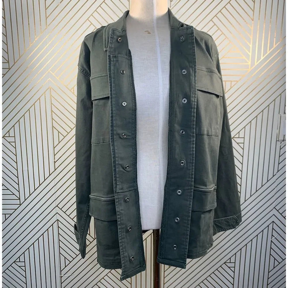 Good American The Utility Jacket in Olive Green - Picture 10 of 12